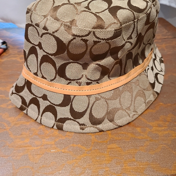 HAT - Picture 1 of 3
